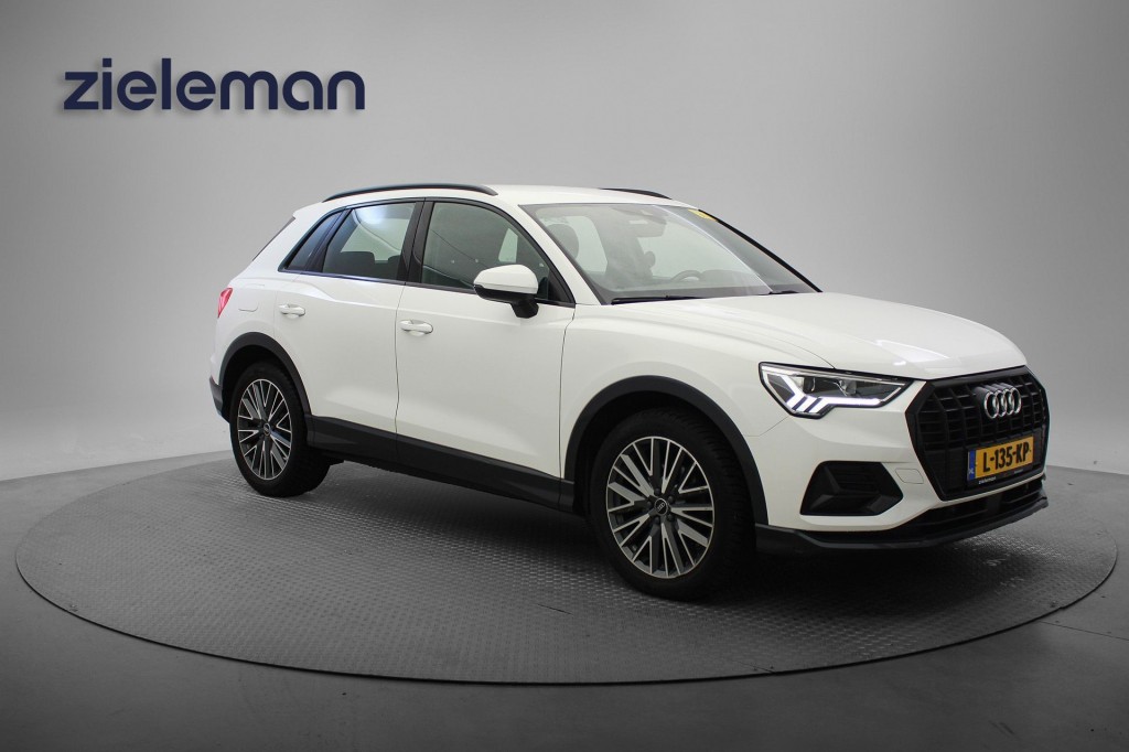 Audi Q3 35 TFSI Business Edition – Digitaal Cockpit, Carplay, Clima