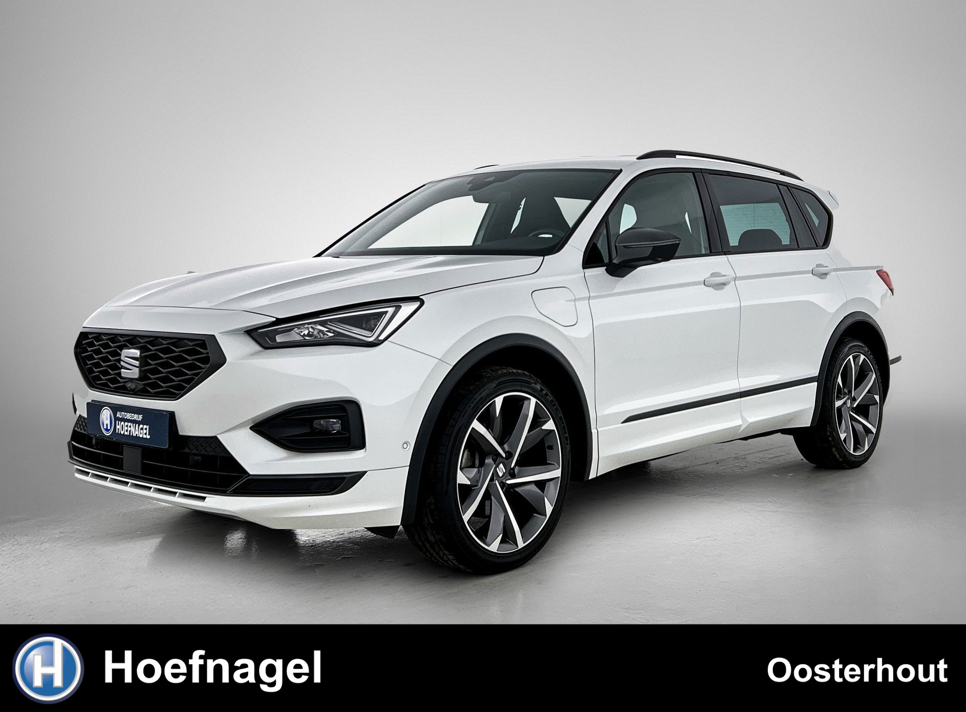 SEAT Tarraco 1.4 TSI e-Hybrid PHEV FR | Automaat | Adaptive cruise | Stoelverwarming | CarPlay | Camera | BTW