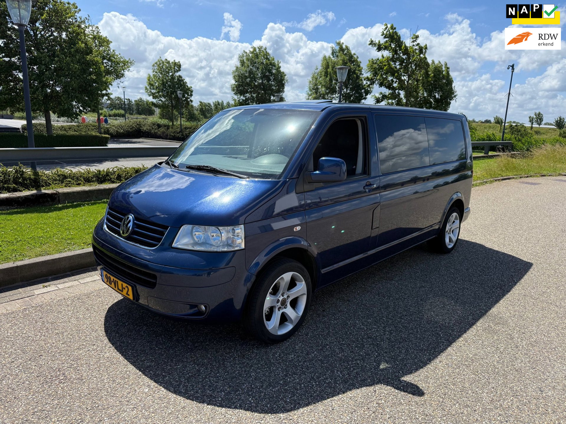 Volkswagen Transporter 2.5 TDI 340 Comfortline DC * GRATIS BEZORGING * APK * NAP * SCHUIFDAK *