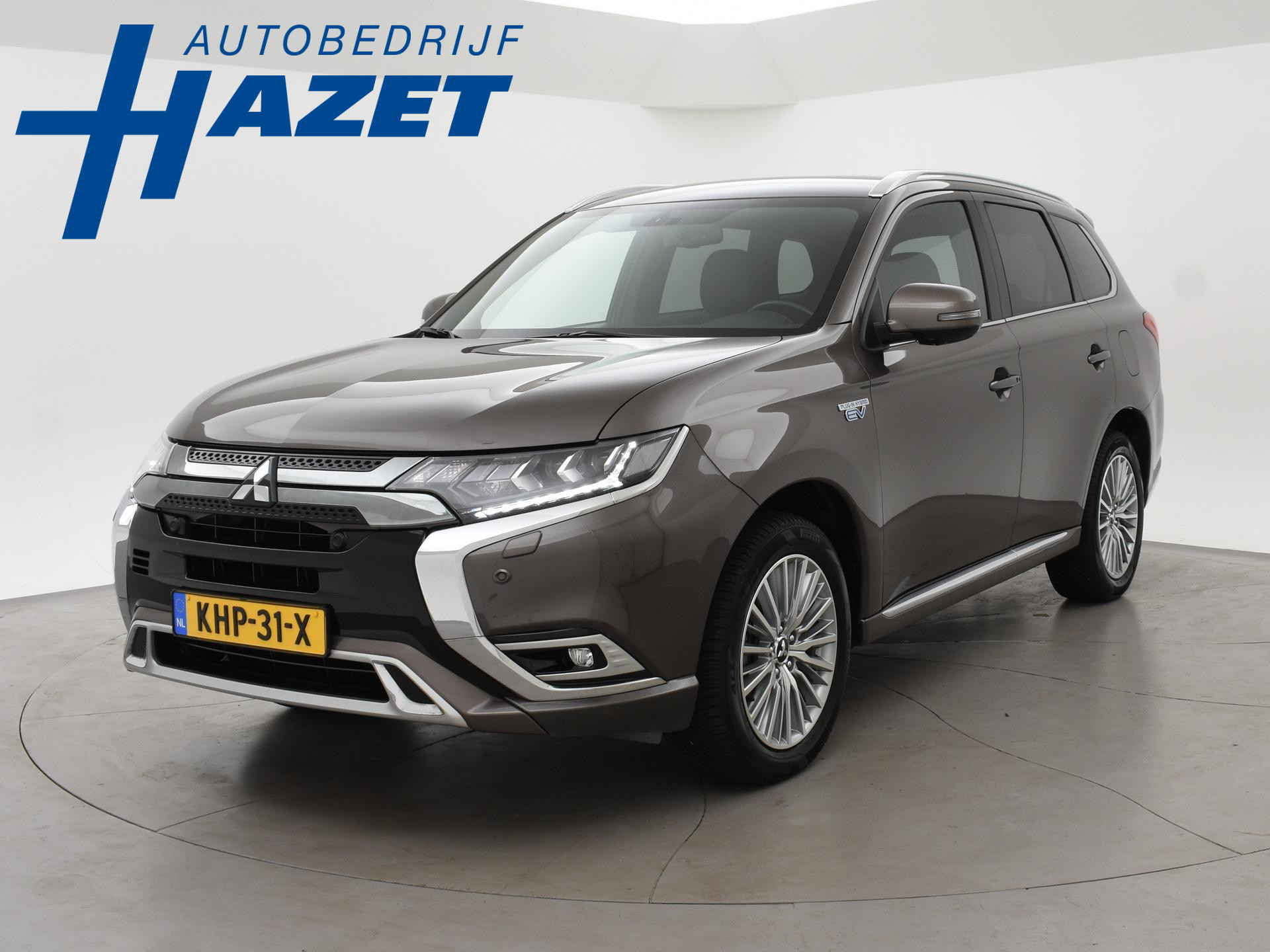 Mitsubishi Outlander 2.4 PHEV INTENSE+ 4WD + LEDER EXCLUSIVE