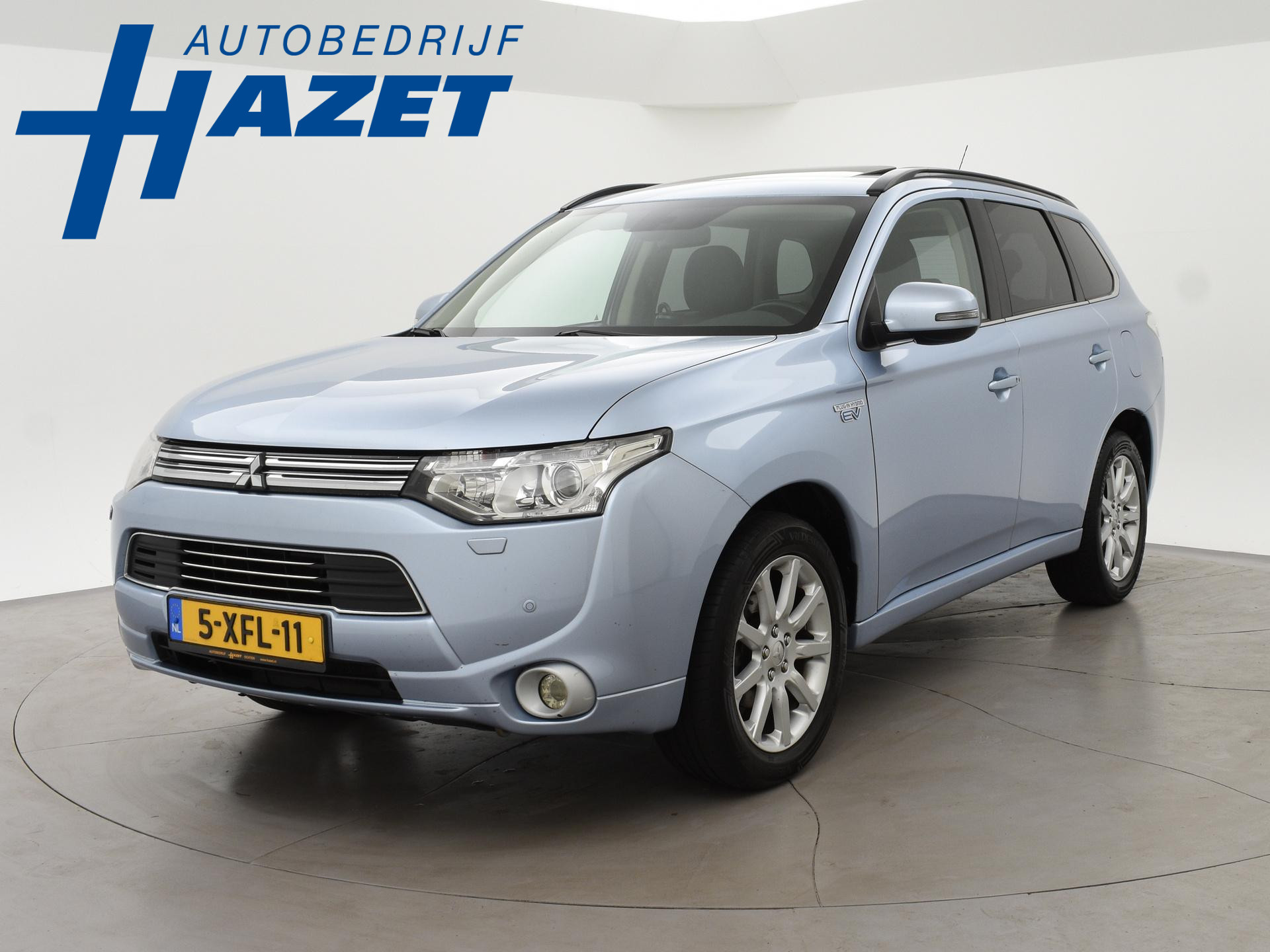 Mitsubishi Outlander 2.0 PHEV 4WD AUT. INSTYLE+ TREKHAAK | SCHUIFDAK