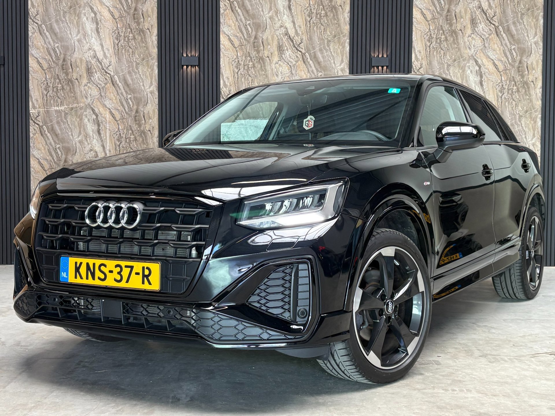 Audi Q2 35 TFSI S-Line Black Optic | Camera | Keyless | Virtual | LED