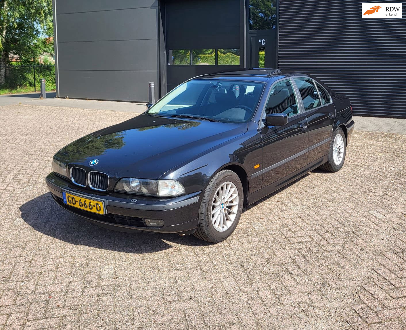 BMW 5 Serie 523i, Automaat, Schuifdak,Carplay, LPG/G3, Vol!
