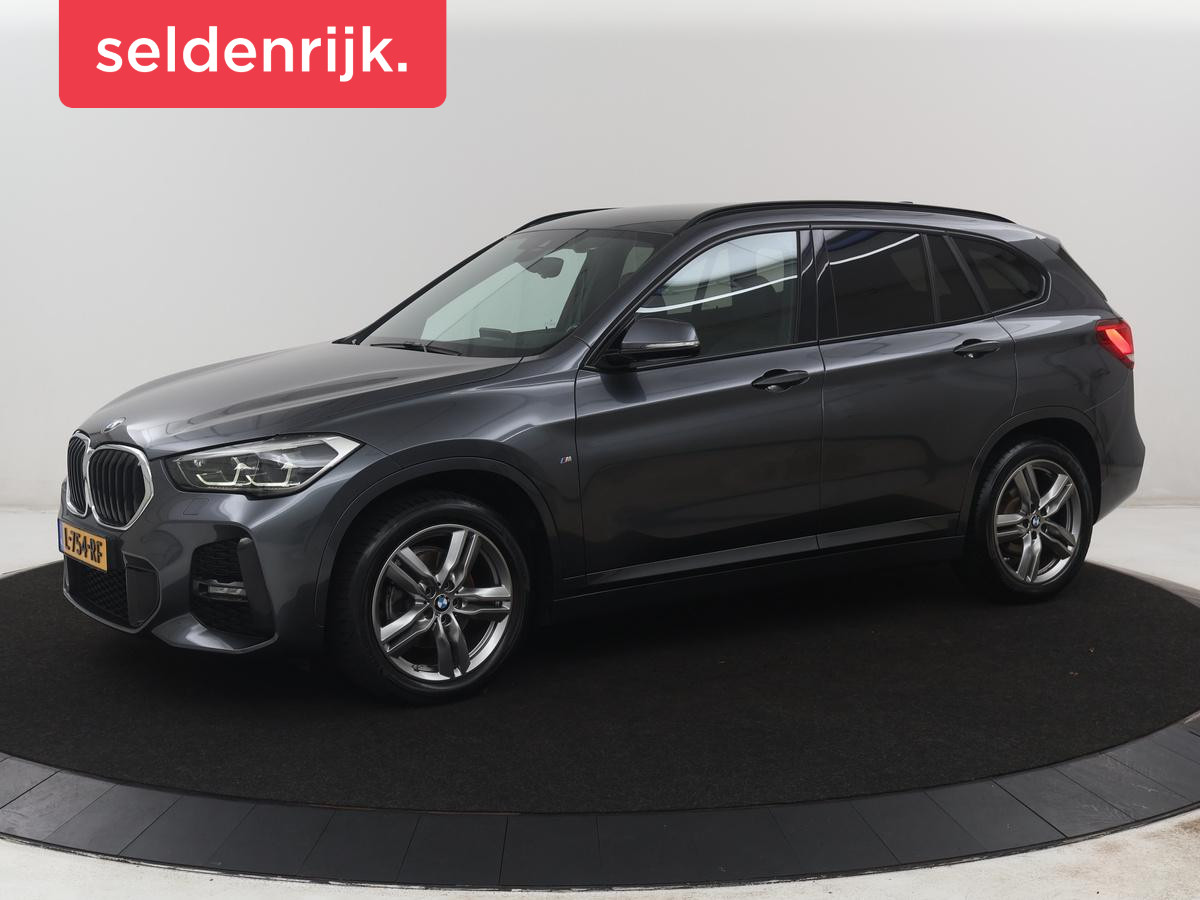 BMW X1 sDrive18i High Executive M-sport | Head-up | Half Leder | Adaptive cruise |