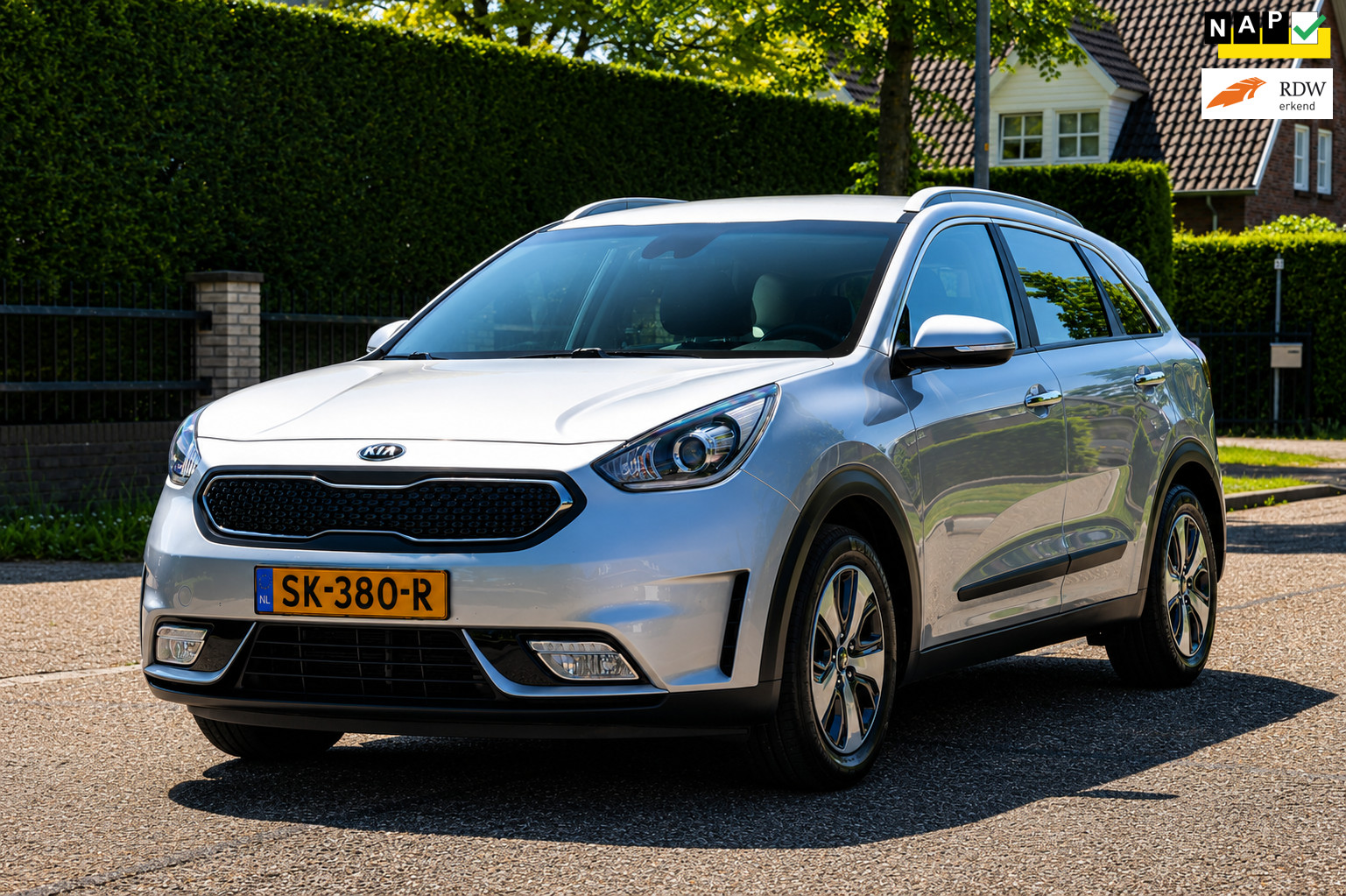 Kia Niro 1.6 GDi Hybrid DynamicLine | NAVI | CLIMA | CRUISE | TREKHAAK| ZEER MOOIE GOED ONDERHOUDEN AUTO |