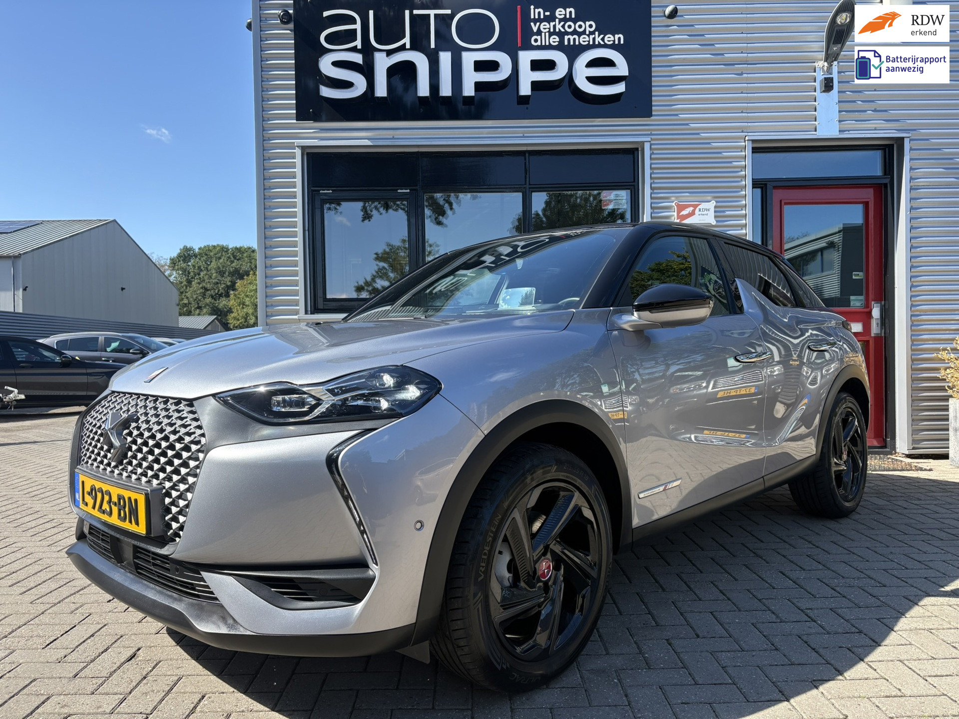 DS DS 3 Crossback E-Tense So Chic 50 kWh -SOH 91%-LED-STOELVERWARMING-HEAD UP DISPLAY-CAMERA-LICHTMETALEN VELGEN-2 TONE LAK-ISOFIX-