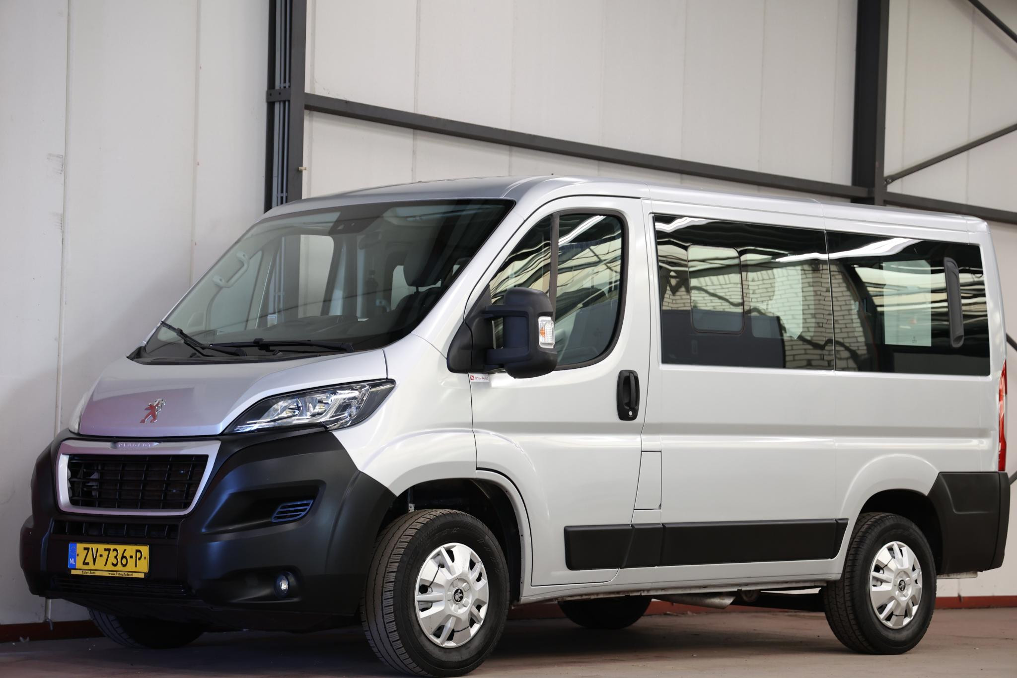 Peugeot Boxer 141 PK PERSONENBUS 9 PERSOONS