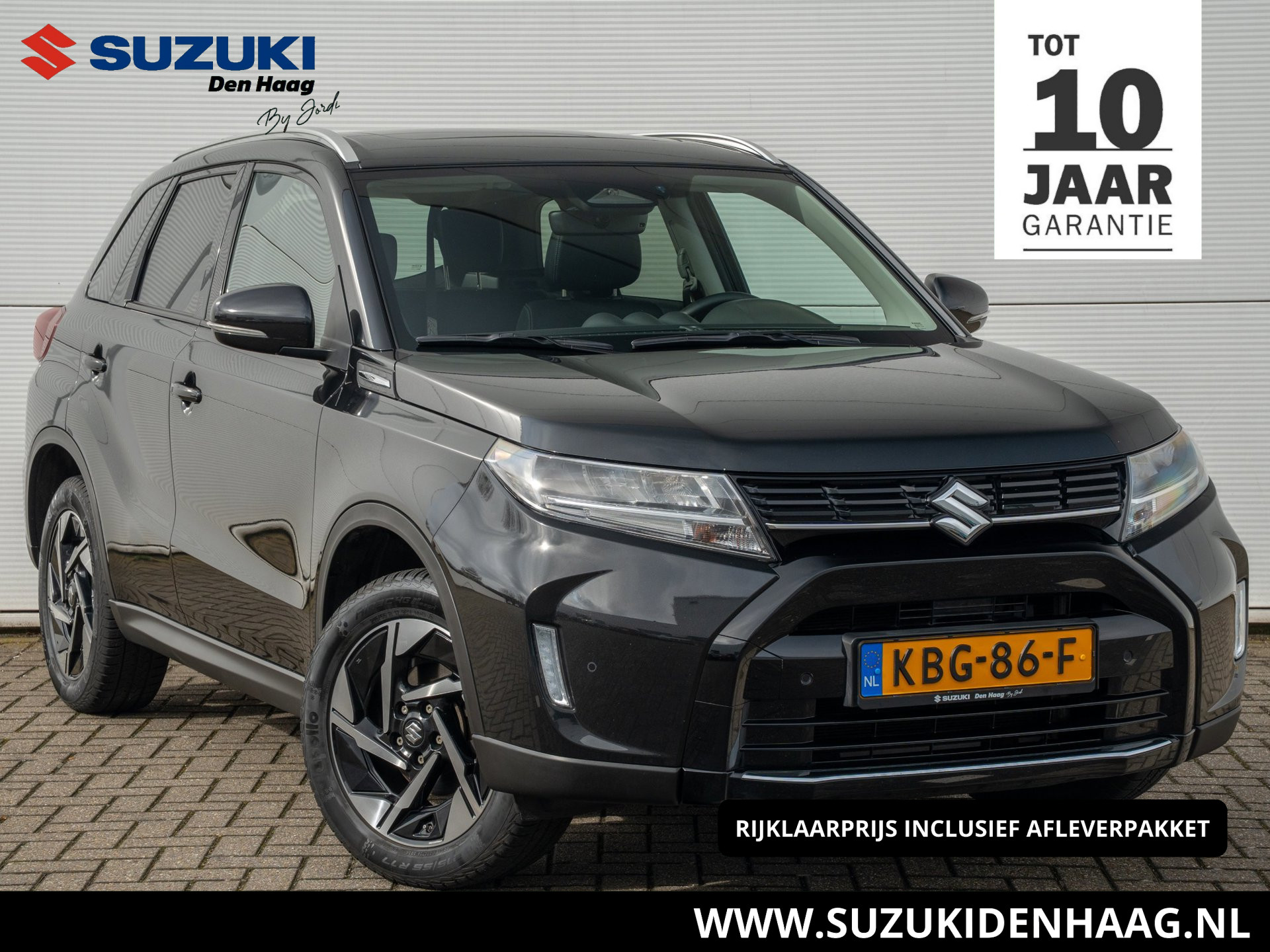 Suzuki Vitara 1.5 Style | Full Hybrid | Automaat |Panorama| Apple /Android carplay| Adaptive Cruise| All season| Blindspot|Camera|