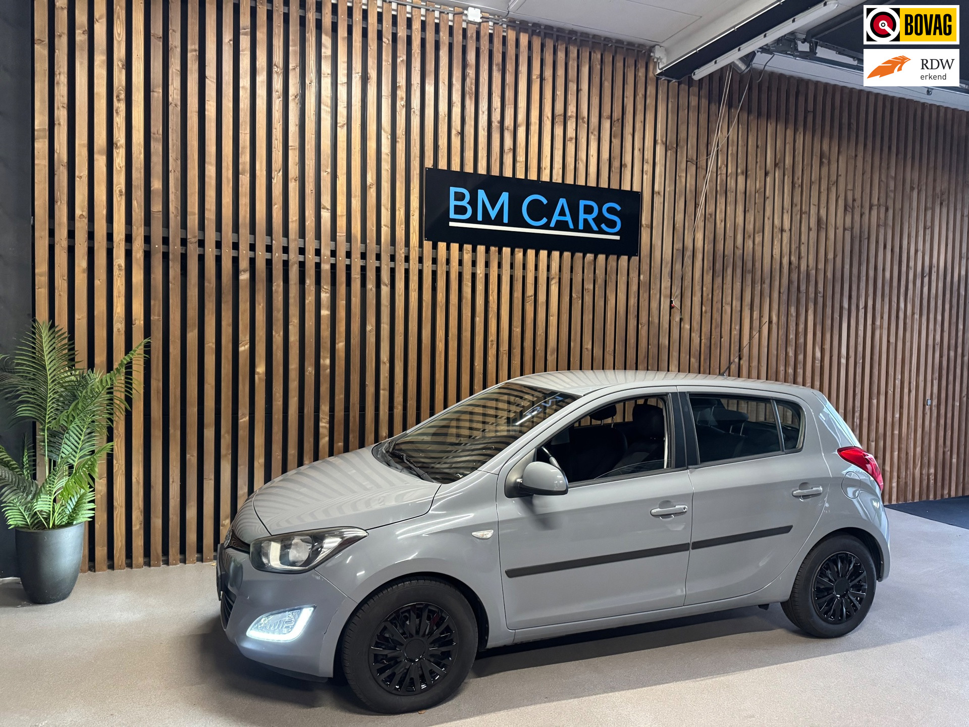 Hyundai i20 1.2i i-Drive Airco, Led, Nieuwe APK