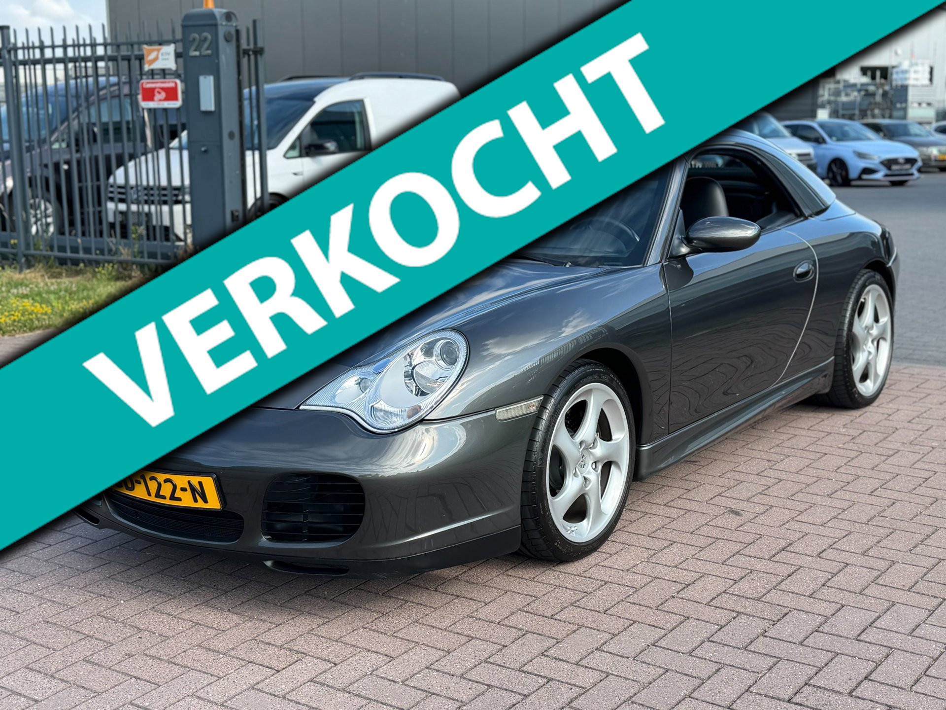 Porsche 911 Cabrio 3.6 Carrera 320PK Aero Pack Af fabriek 1e lak Unieke staat!!