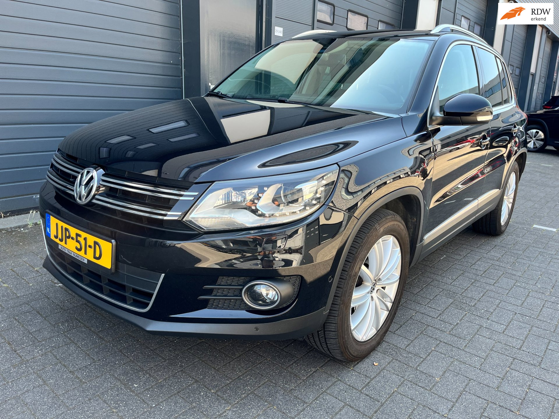 Volkswagen Tiguan 2.0 TSI Sport&Style 4Motion DSG automaat PANORAMA