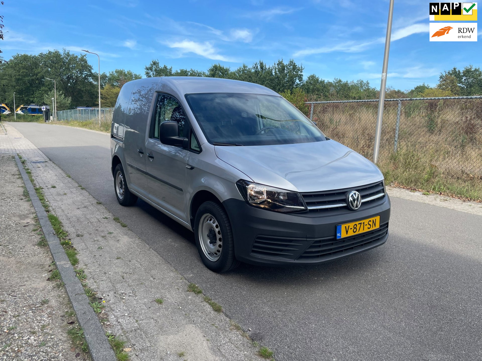 Volkswagen Caddy 2.0 TDI L1H1 BMT Trendline [ 115.000 NAP ]