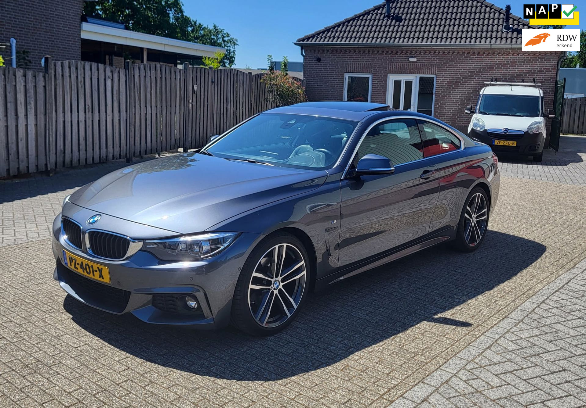 BMW 4 Serie Coupé 418i High Ex,M-pack,Pano,Headup,Camera!