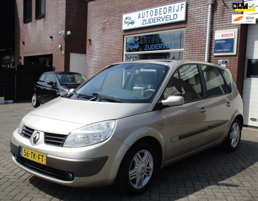 Renault Scénic 1.6-16V Tech Line