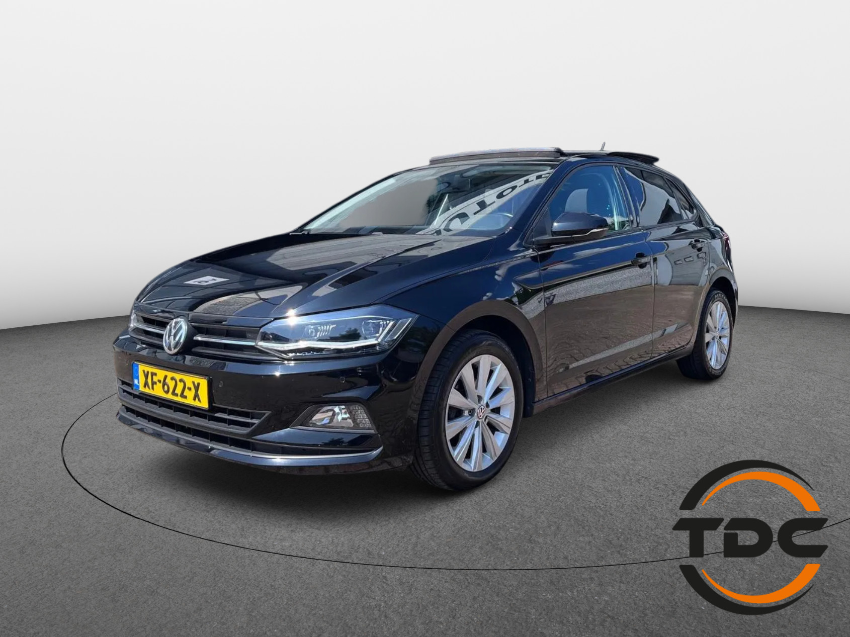 Volkswagen Polo 1.0 TSI DSG PANO CAMERA ACC CARPLAY LED KEYLESS BEATS