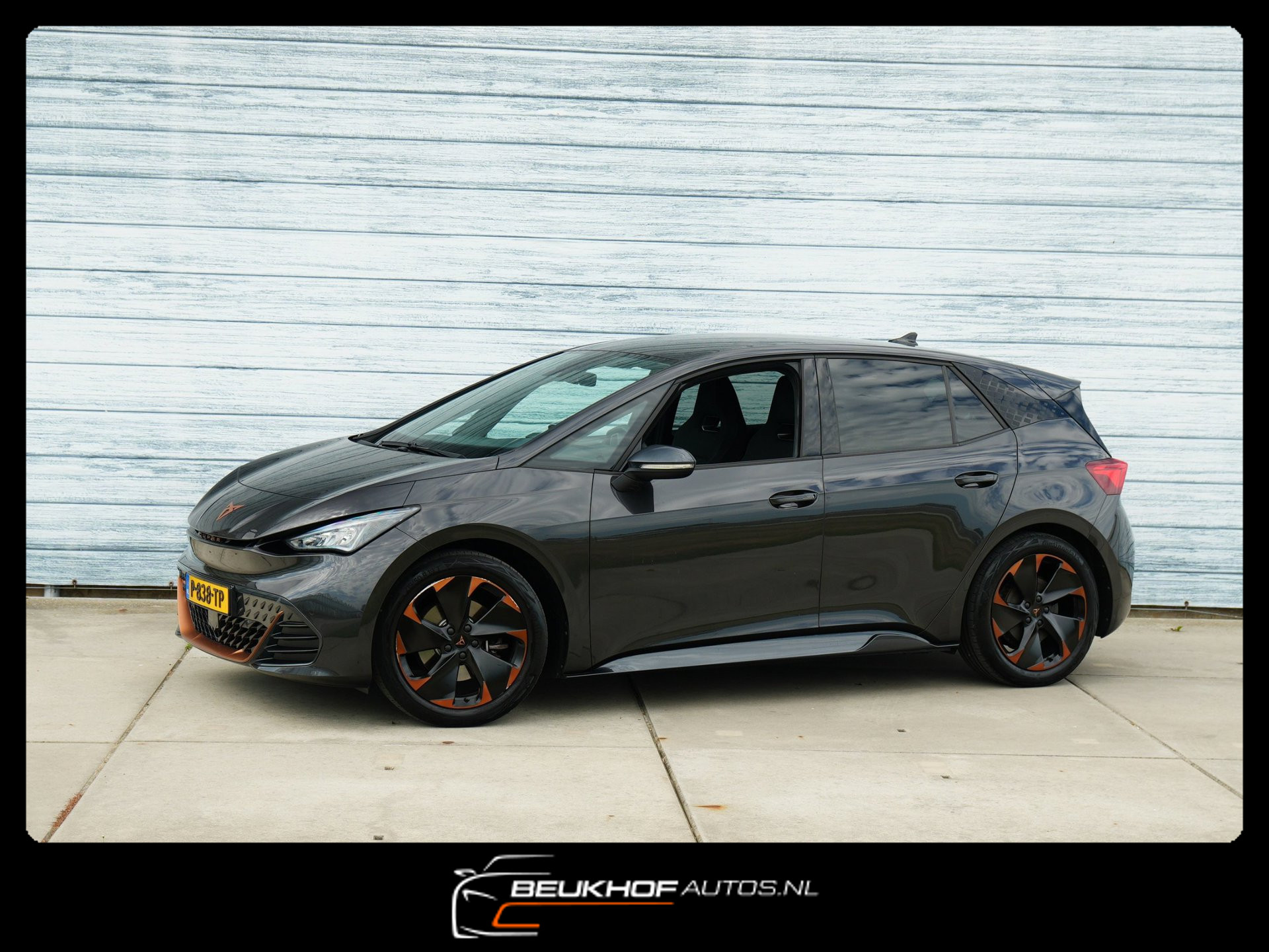 CUPRA Born One 62 kWh Stoelverwarming Camera AdaptCr Soh93%