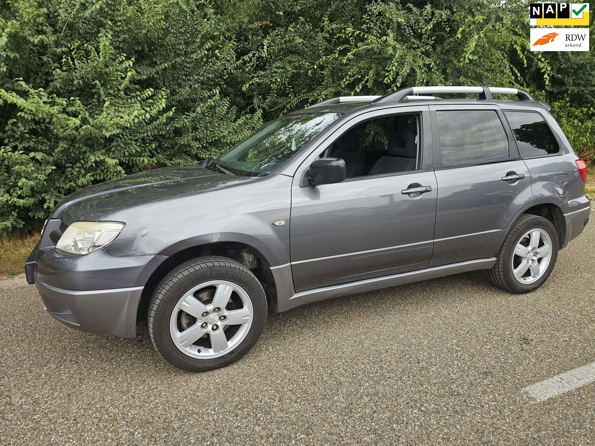 Mitsubishi Outlander Sport 2.0 Invite+