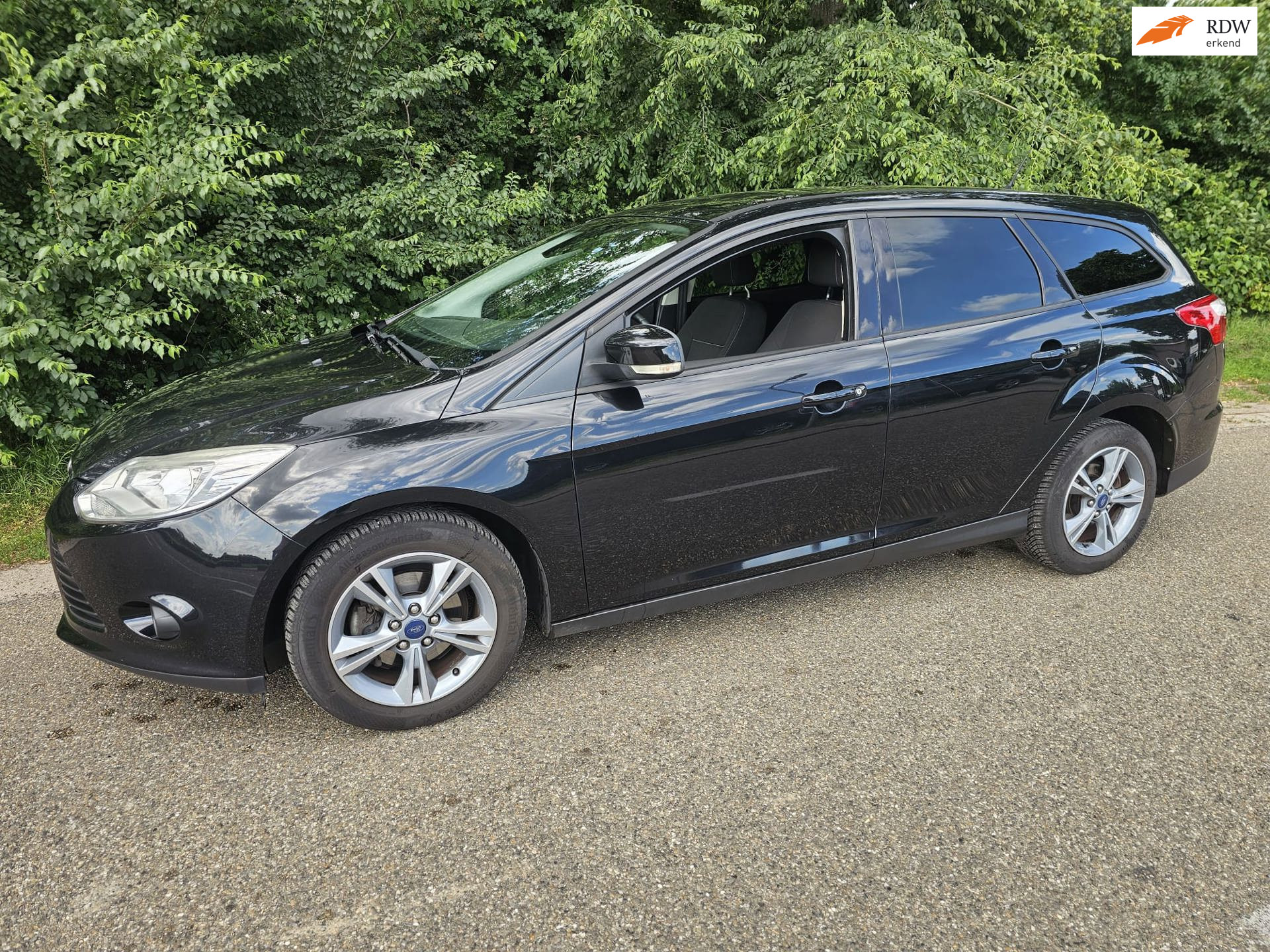Ford FOCUS Wagon 1.0 EcoBoost Edition Nieuwe APK
