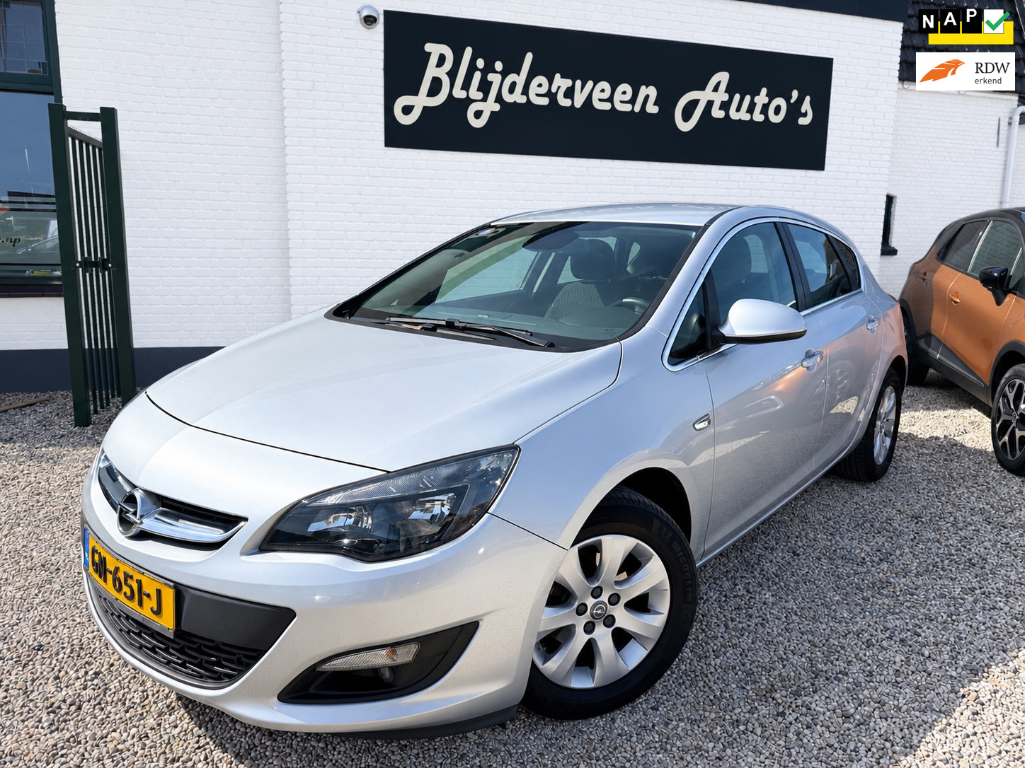 Opel Astra 1.4 Turbo Blitz Org. NL | Dealer Onderhouden | Navi | Cruise | PDC | LM
