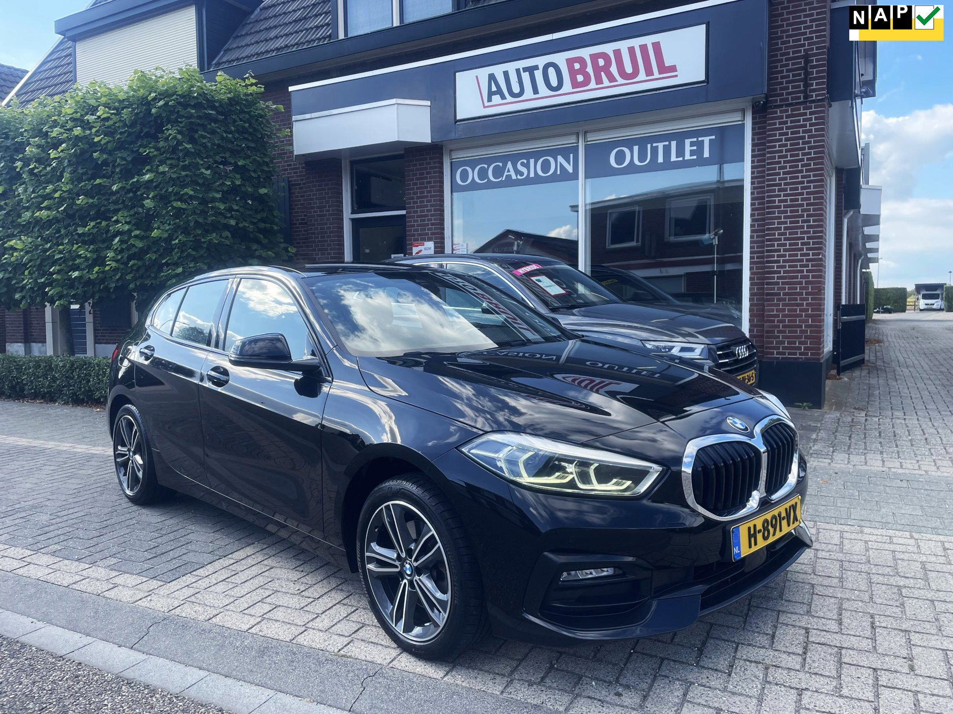 BMW 1-serie 118i Executive Edition 1e Eig. NL auto |Virtual Cockp.|Leder|Navi|Led|Clima