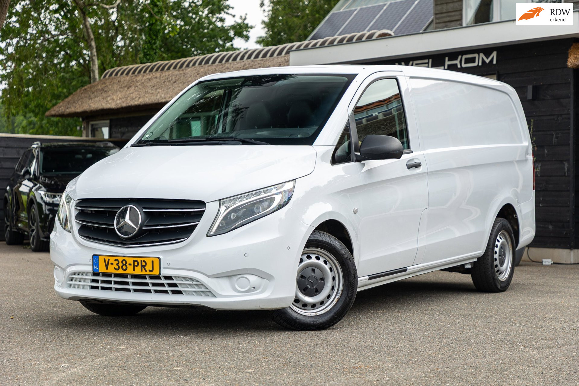 Mercedes-Benz Vito 114 CDI Lang Automaat I Led I PDC V+A I Adaptive Cruise I Climate I Camera I Achterklep I CarPlay I Android