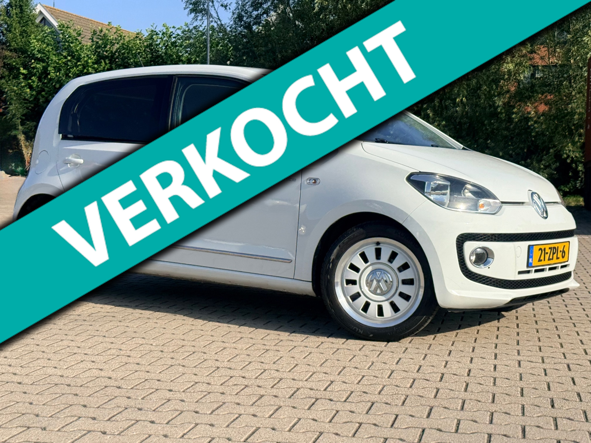 Volkswagen up! 1.0 high up! BlueMotion White Edition