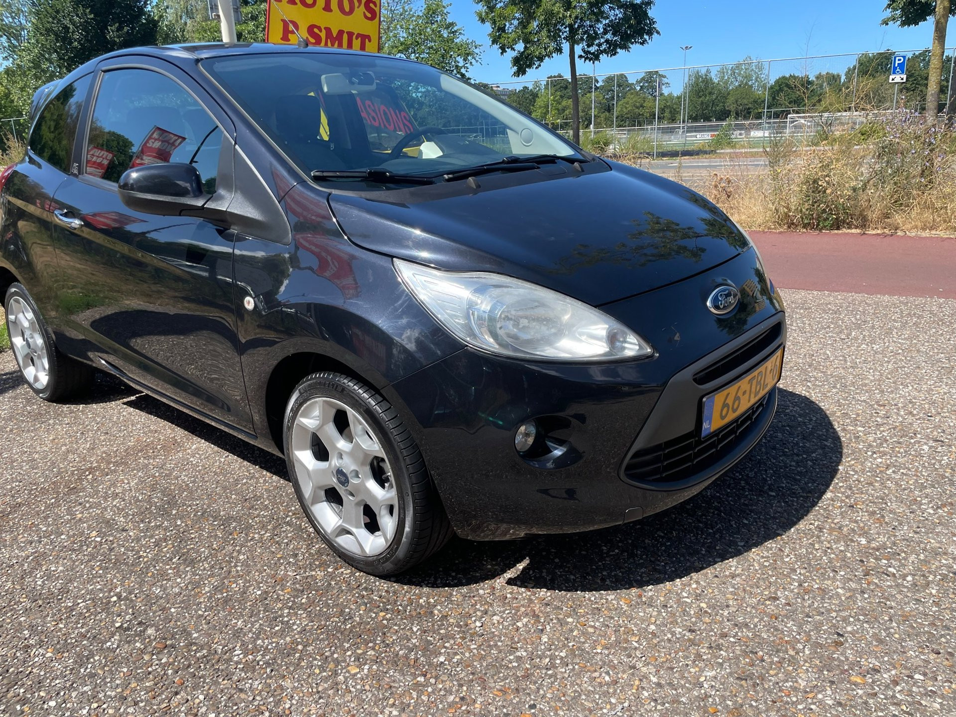 Ford Ka 1.2 Titanium X start/stop AIRCO SPORTVELG