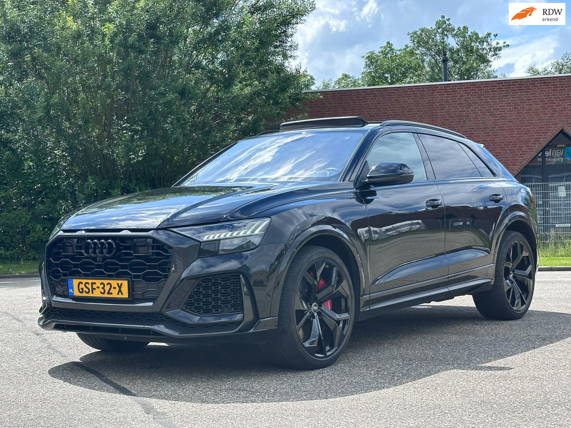 Audi Q8 4.0 TFSI RS Q8 quattro 600 PK*Carbon*Elektrische schuifdak*Leder*Trekhaak*360 camera*Navigatie*Stoelverwarming*
