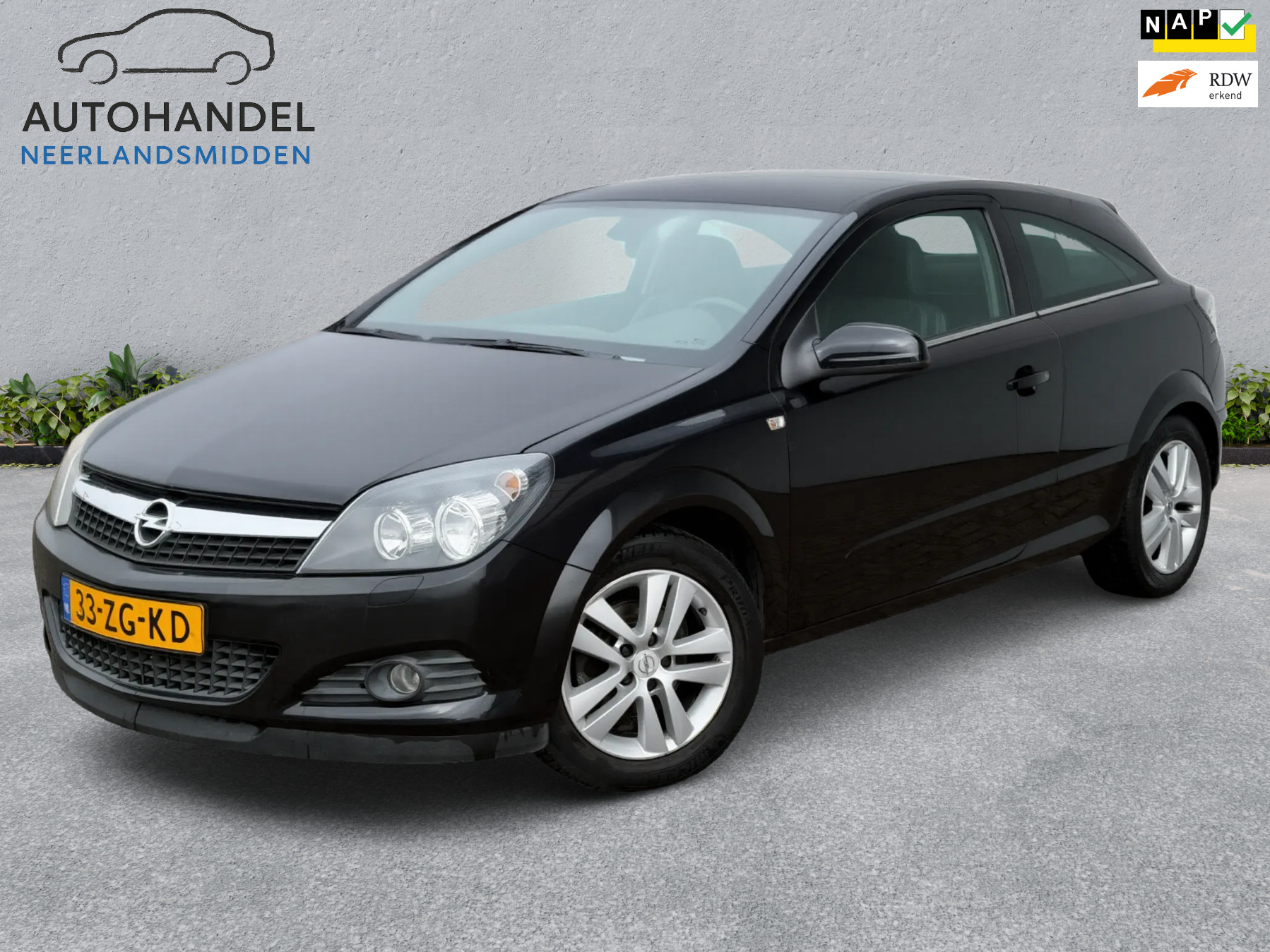 Opel Astra GTC 1.6 Cosmo AIRCO Halfleer bekleding