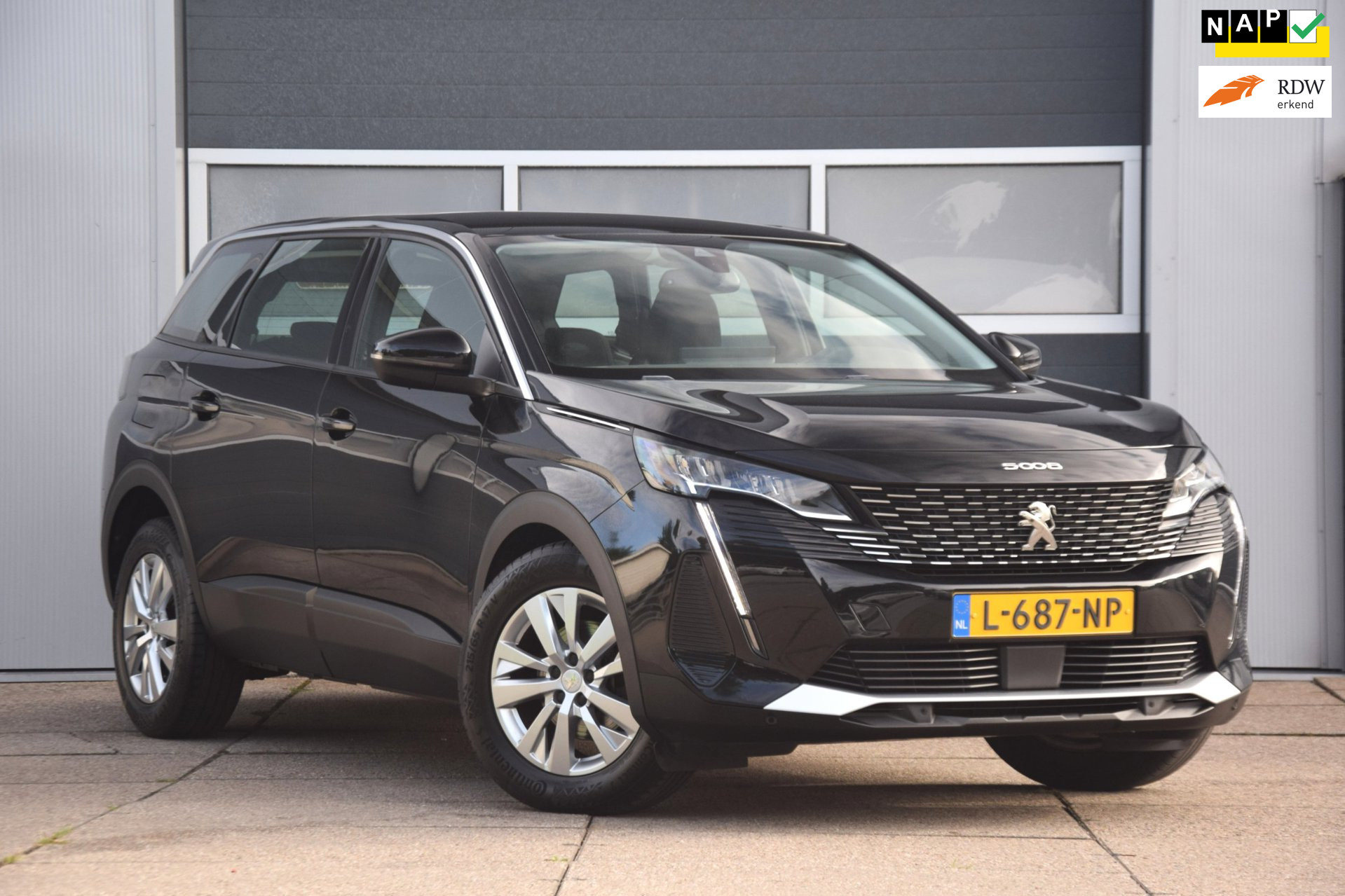 Peugeot 5008 1.2 PureTech Active Pack APPLE CAPLAY/17″ VELGEN/CRUISE CONTROL