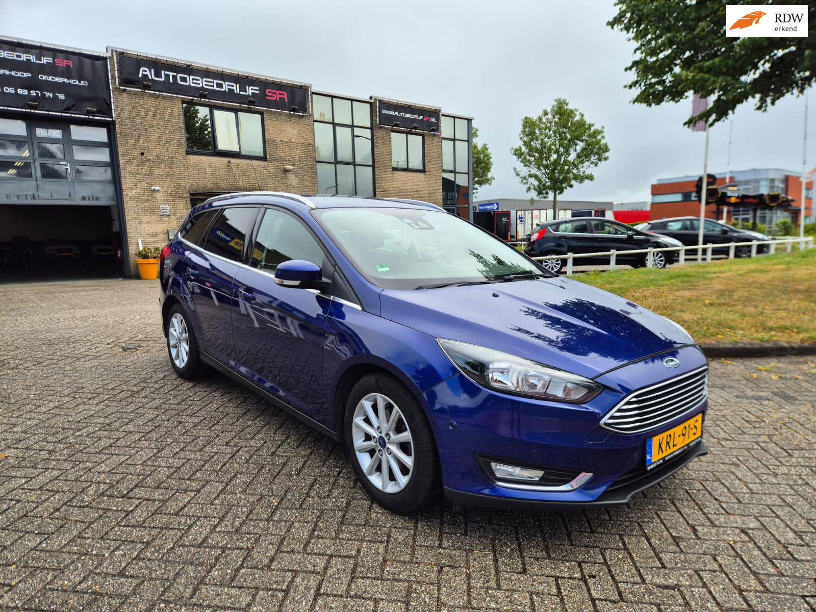 Ford Focus Ecoboost Titanium Nieuwe Distributie PDC Navigatie! Elektr Pakket