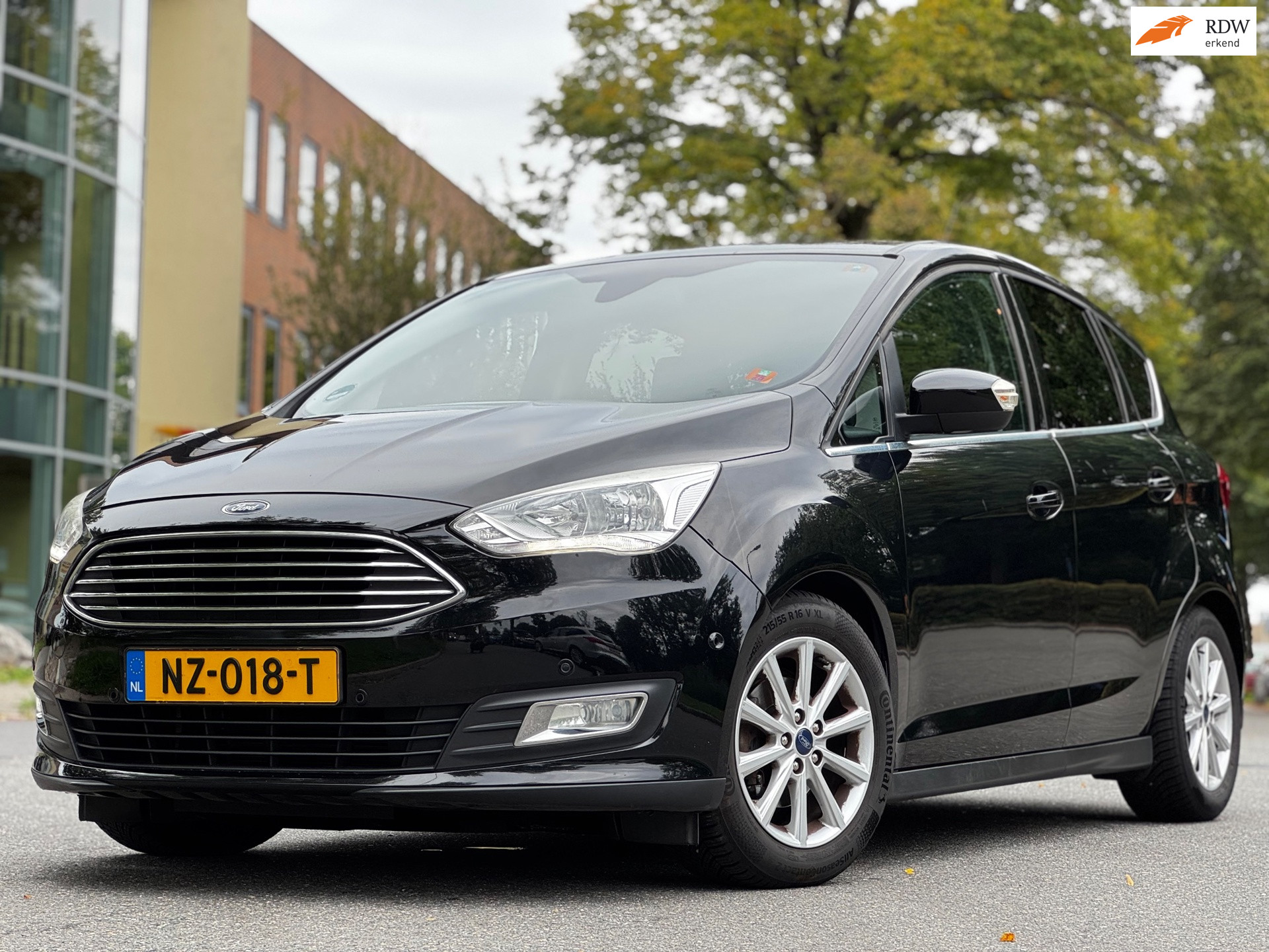Ford C-MAX 1.0 Titanium|BJ2017|STUURVERW|NAVI|PARKPILOT|STOELVERW|6BAK|PDC|TREKHAAK