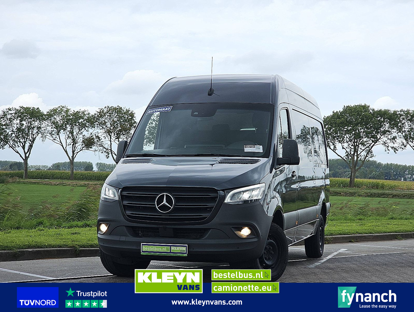 Mercedes-Benz Sprinter 319