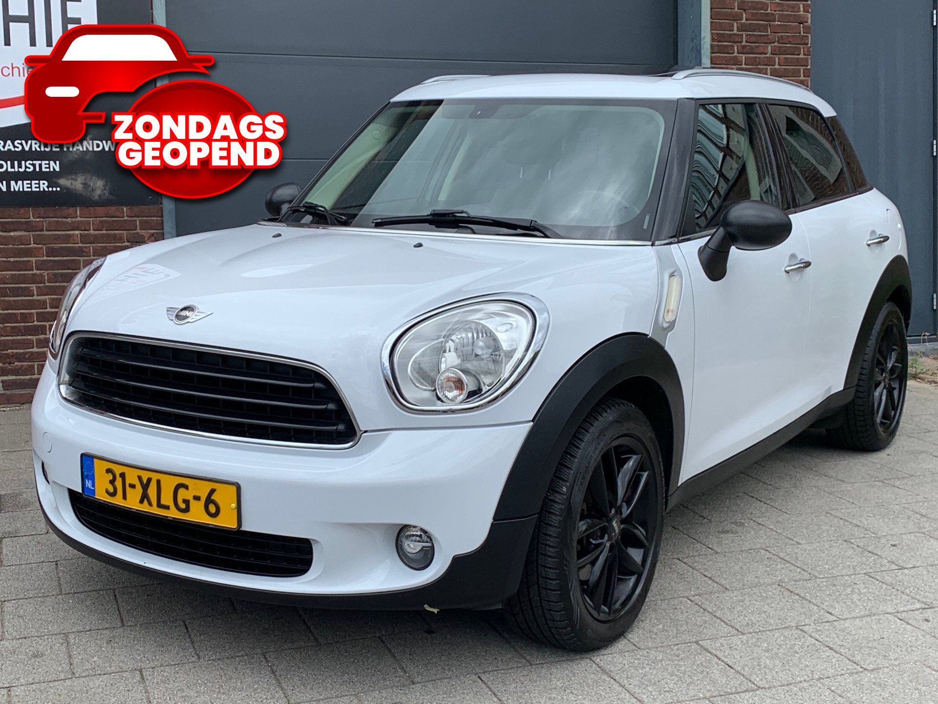 MINI Countryman 1.6 One Edition|Opendak|Navigatie|Airco|