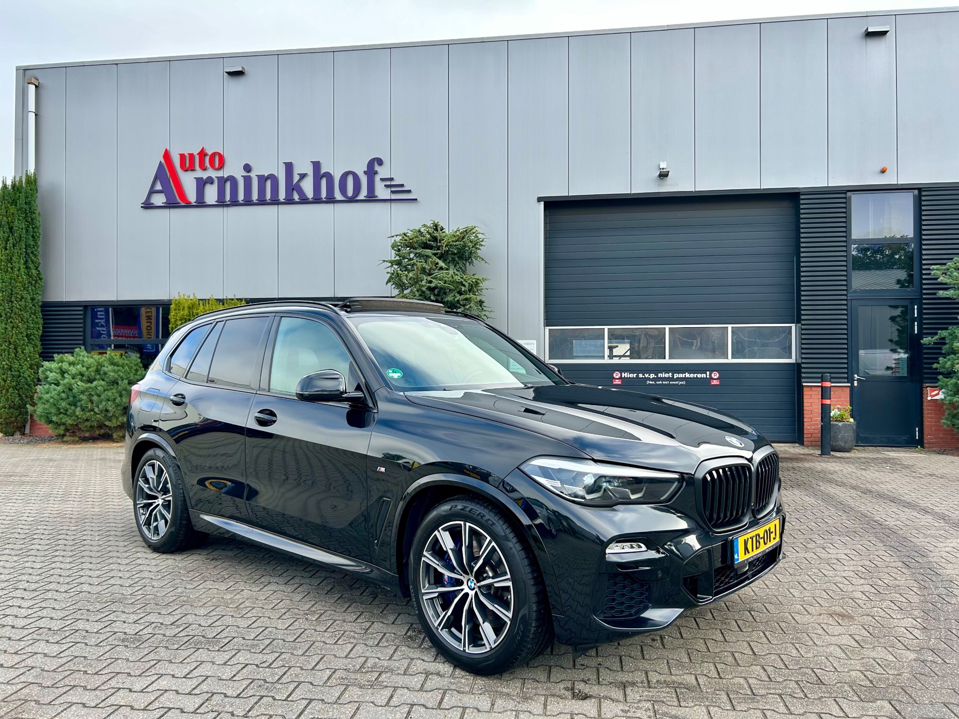BMW X5 XDrive45e M-Sport, Pano. el. achterklep, camera, el. trekhaak