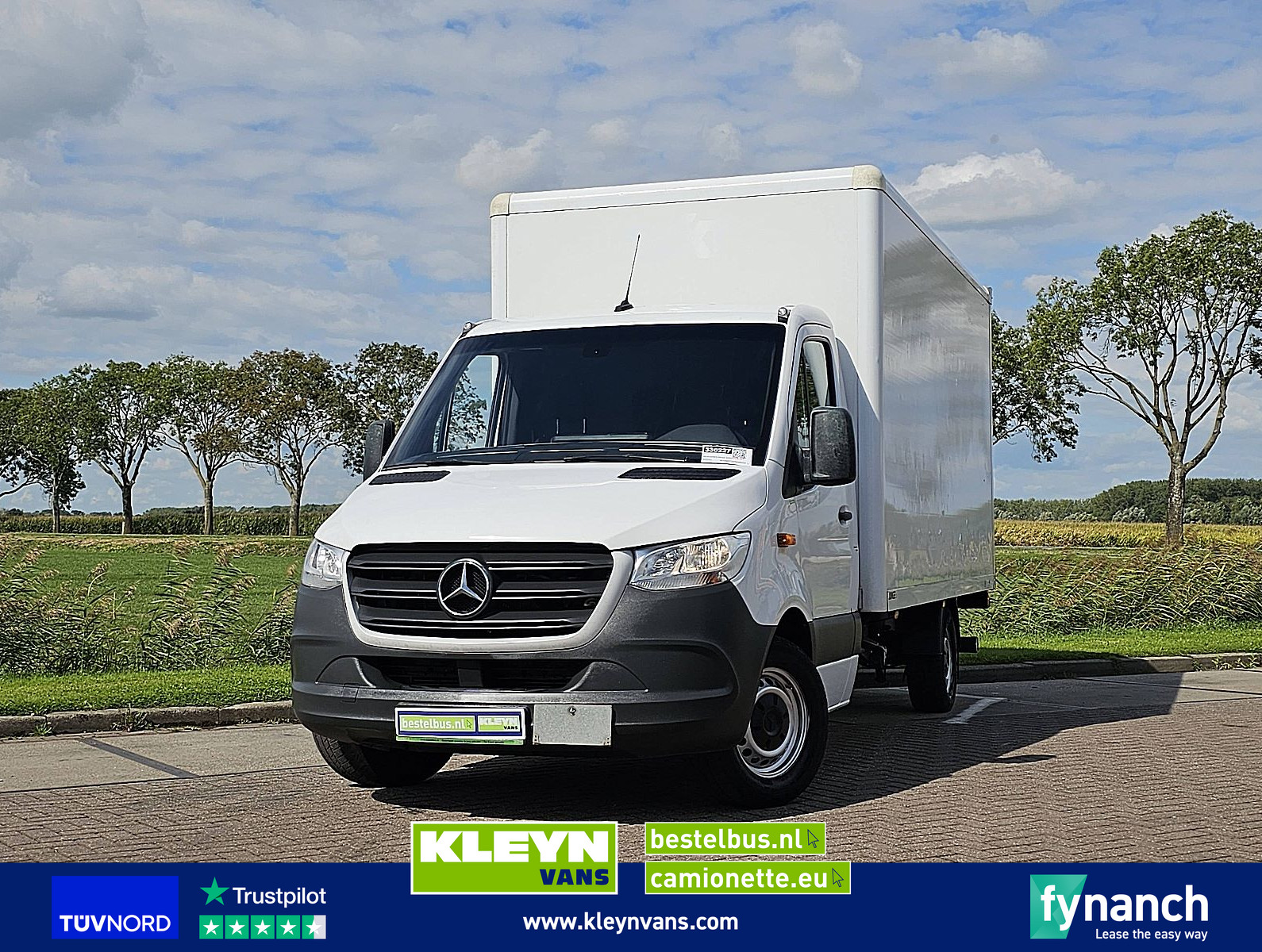 Mercedes-Benz Sprinter 317