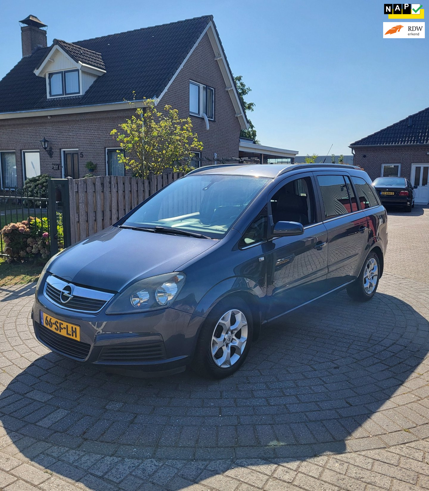Opel Zafira 2.2 Cosmo , Automaat, Airco,7p,Top Onderhouden!