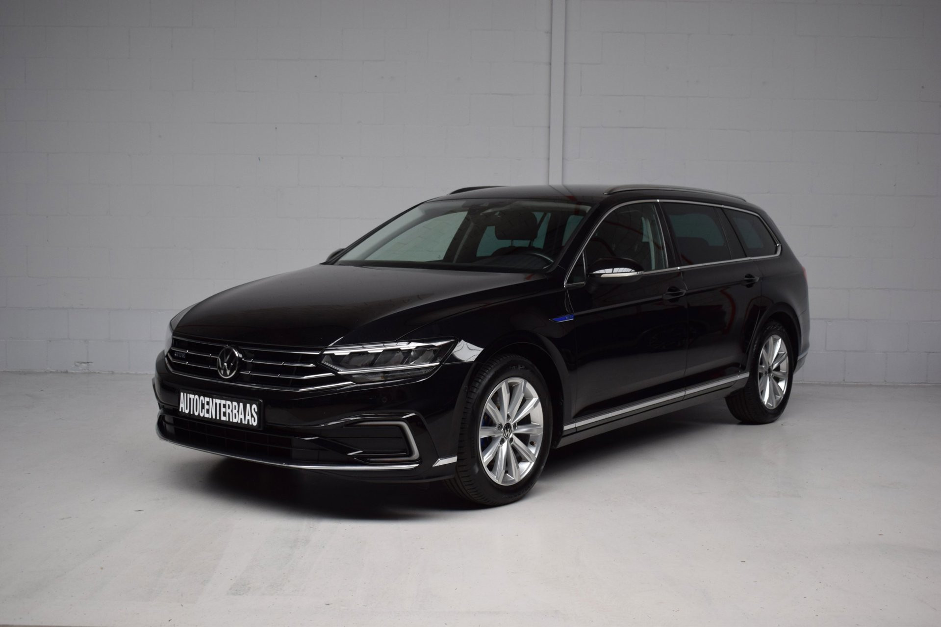 Volkswagen Passat Variant 1.4 TSI PHEV GTE Business SOH 89% / LEER / CARPLAY / TREKHAAK / CAMERA / VIRTUAL / BTW / ADAPT.CRUISE