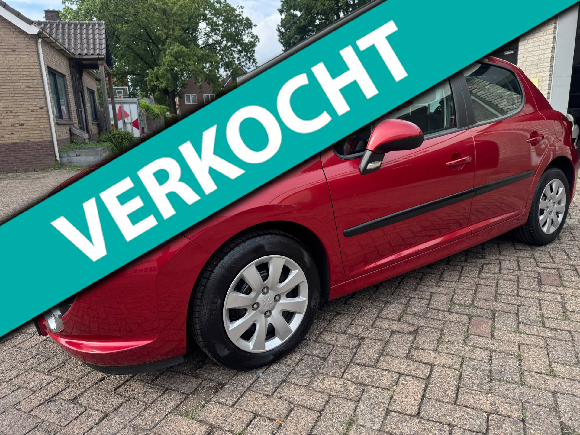 Peugeot 207 1.6 VTi XS AUTOMAAT, AIRCO,ORG 85486 KM NAP O.H BOEKJES EERSTE EIGENAAR NW STAAT,AFNEEMBAAR TREKHAAK,