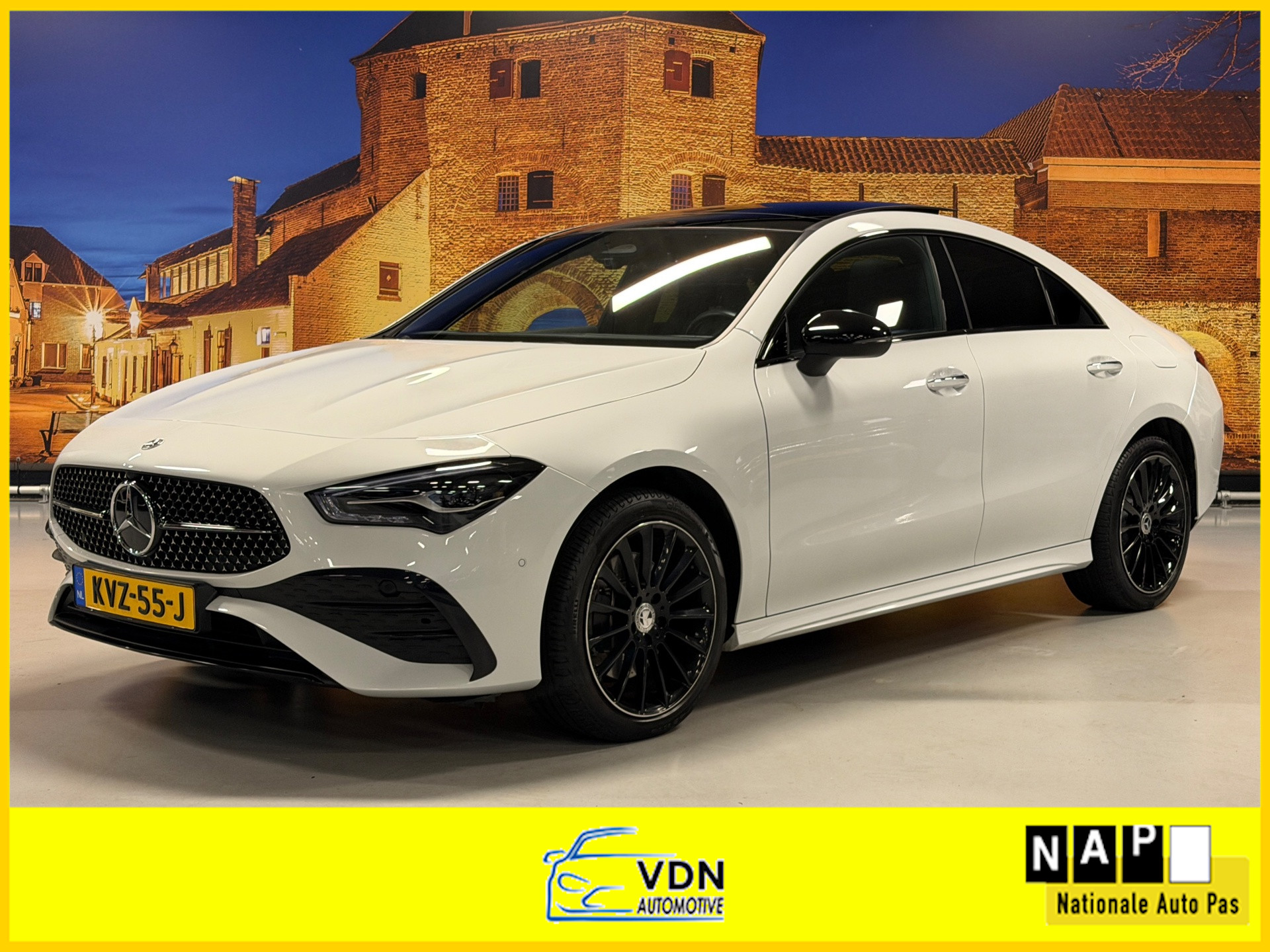 Mercedes-Benz CLA-Klasse 250 e AMG Aut Panodak Camera LED
