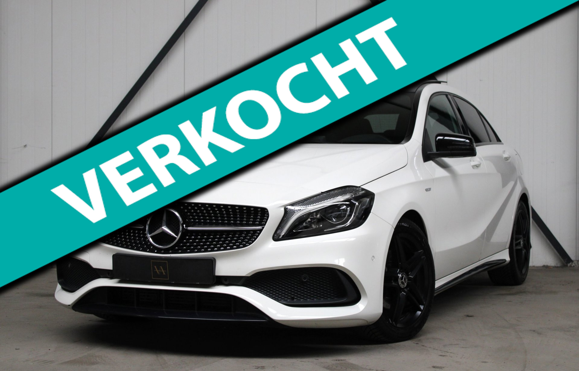 Mercedes-Benz A-Klasse 180 BlueEfficiency AMG- Sportpakket l Panoramadak l Key-Less