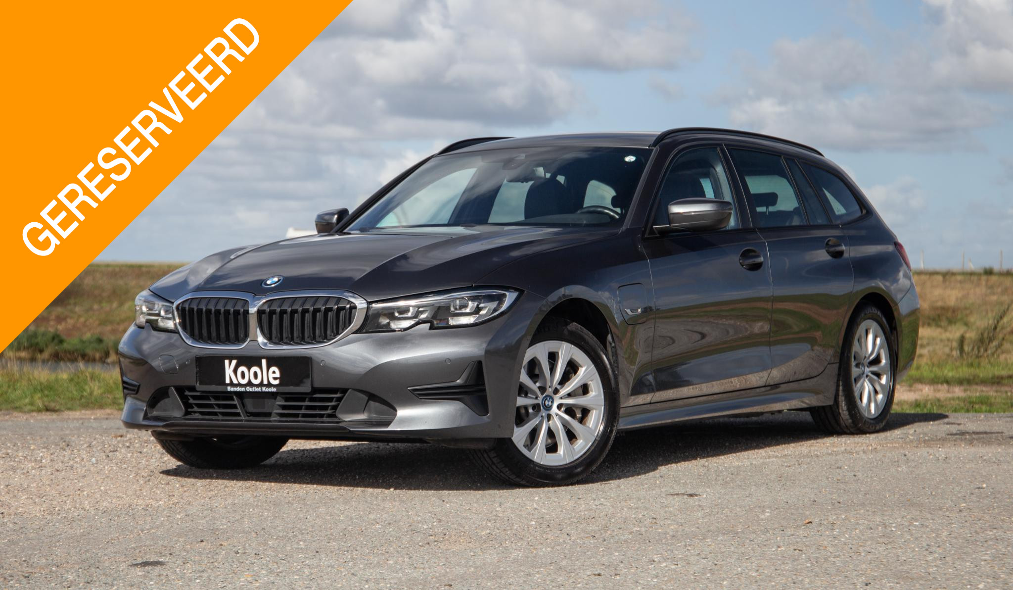 BMW 3 Serie Touring 330e High Executive
