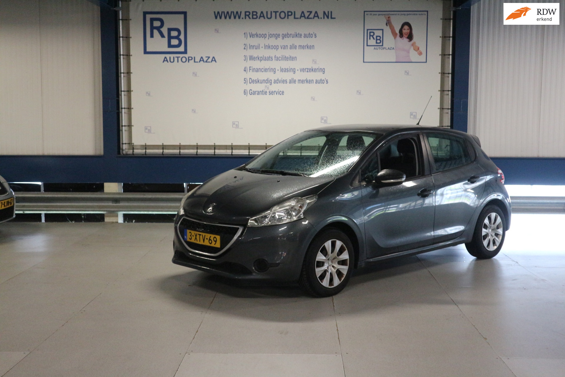 Peugeot 208 1.0 PureTech Access / 1e EIG / DEALER ODH / NAP / TOP DEAL ! ! !