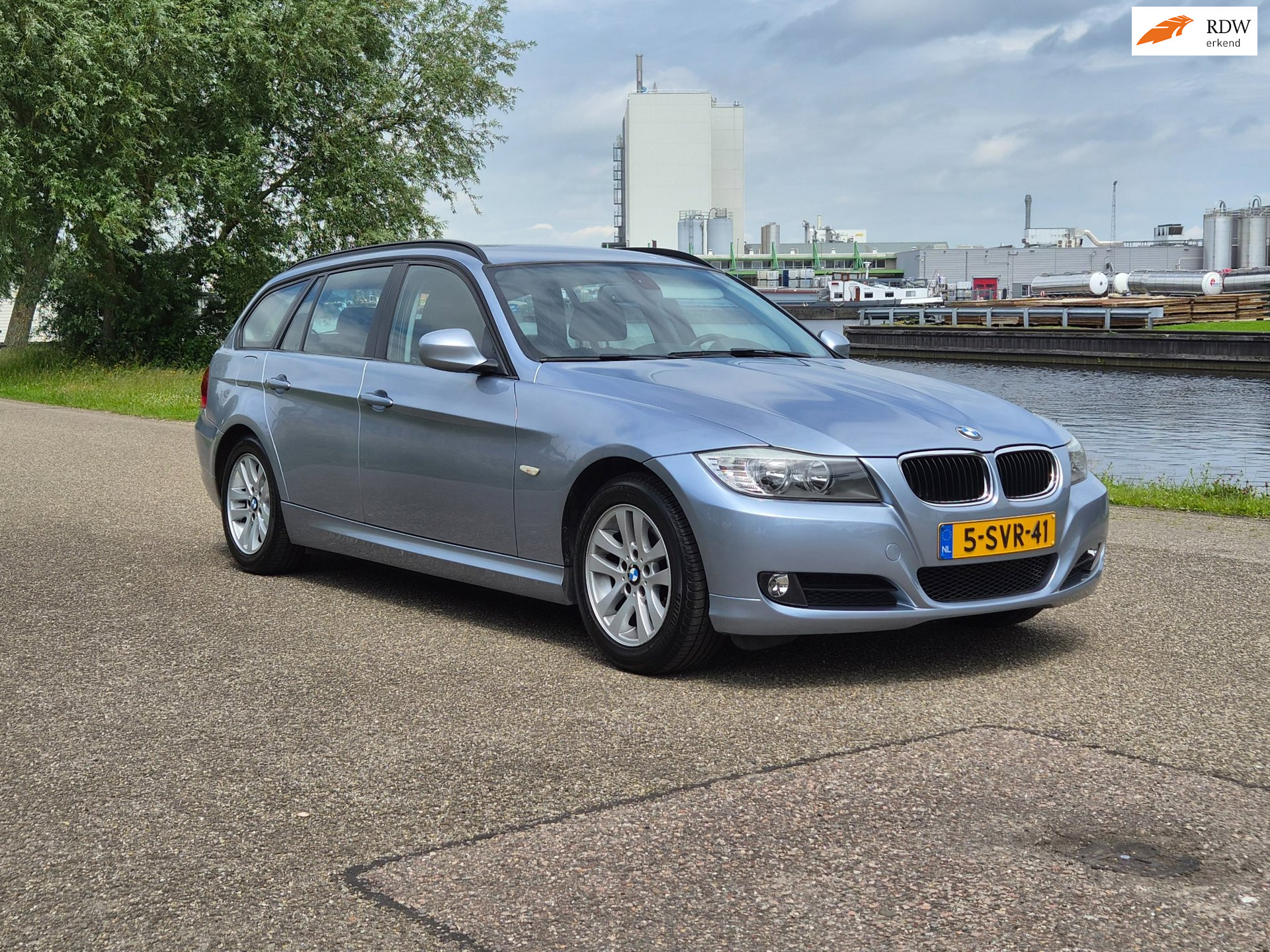 BMW 3 Serie Touring 318i Luxury Nieuwe distributieketting! Airco|Navi|Stoelverw|135000km