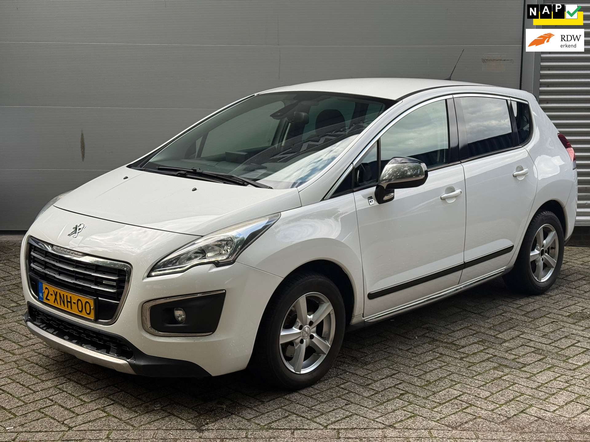 Peugeot 3008 2.0 HDi HYbrid4 l Automaat l Airco l
