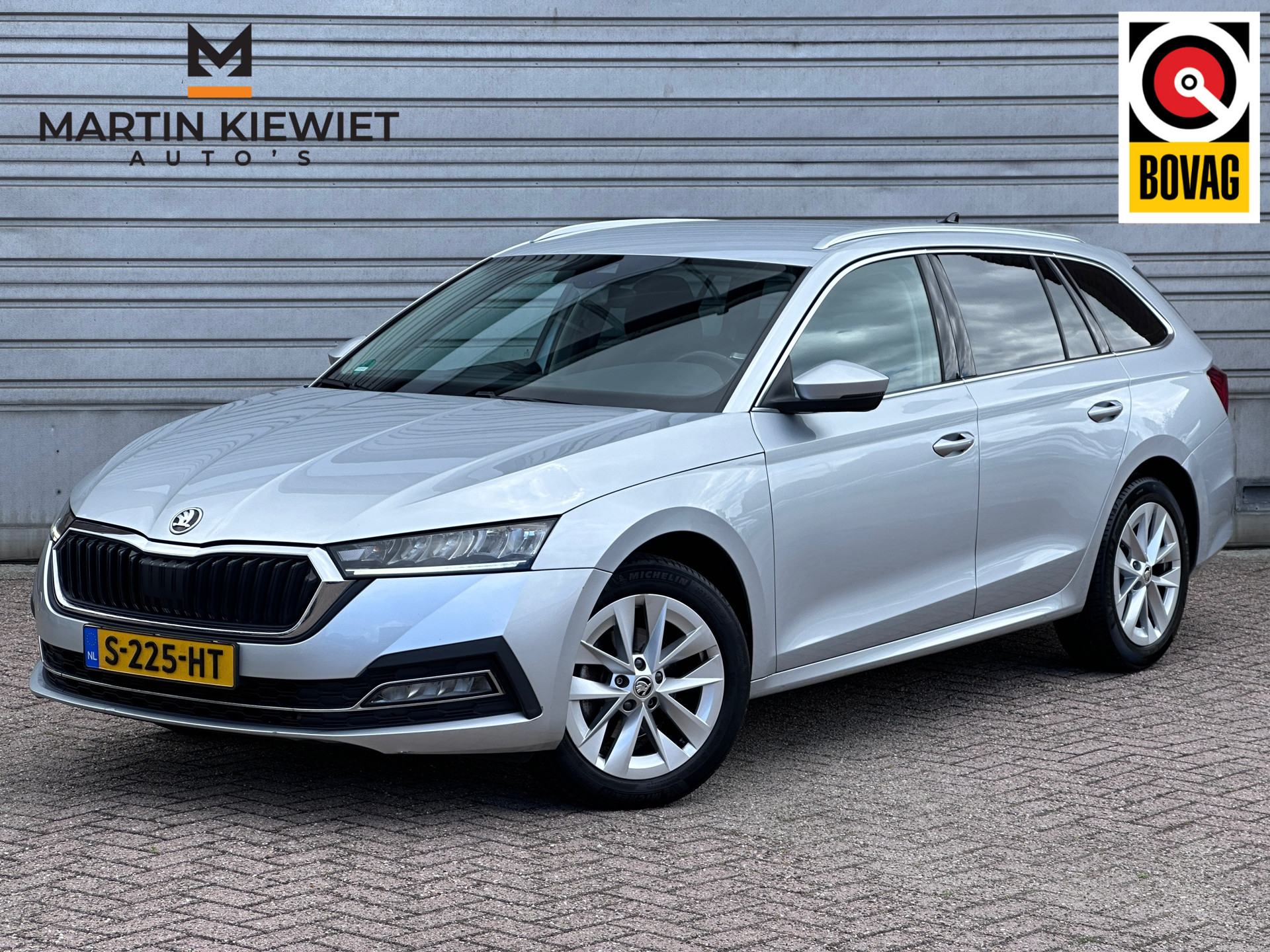 Škoda Octavia Combi 1.5 e-TSI Business Edition Plus|Trekhaak|Adaptive Cruise Control|17″ velgen