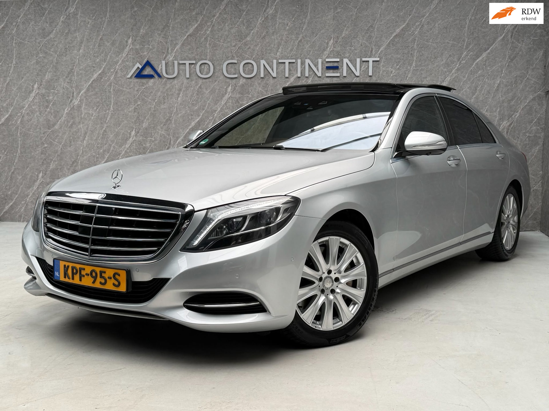Mercedes-Benz S-Klasse 500 4Matic 456 PK / Dealer Onderhouden / Panorama