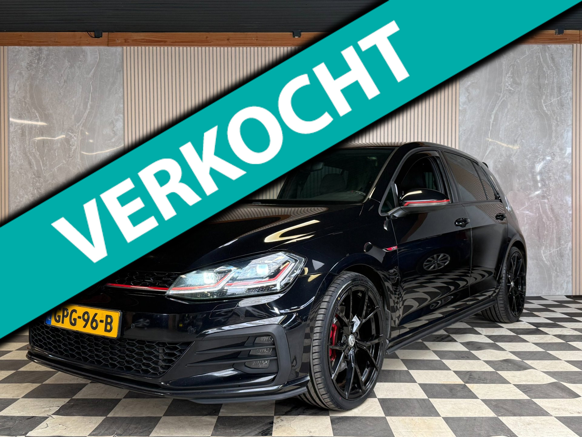 Volkswagen Golf 2.0 TSI GTI Performance Virtual/Sterrenhemel/Keyless/Carplay/Stoelvw