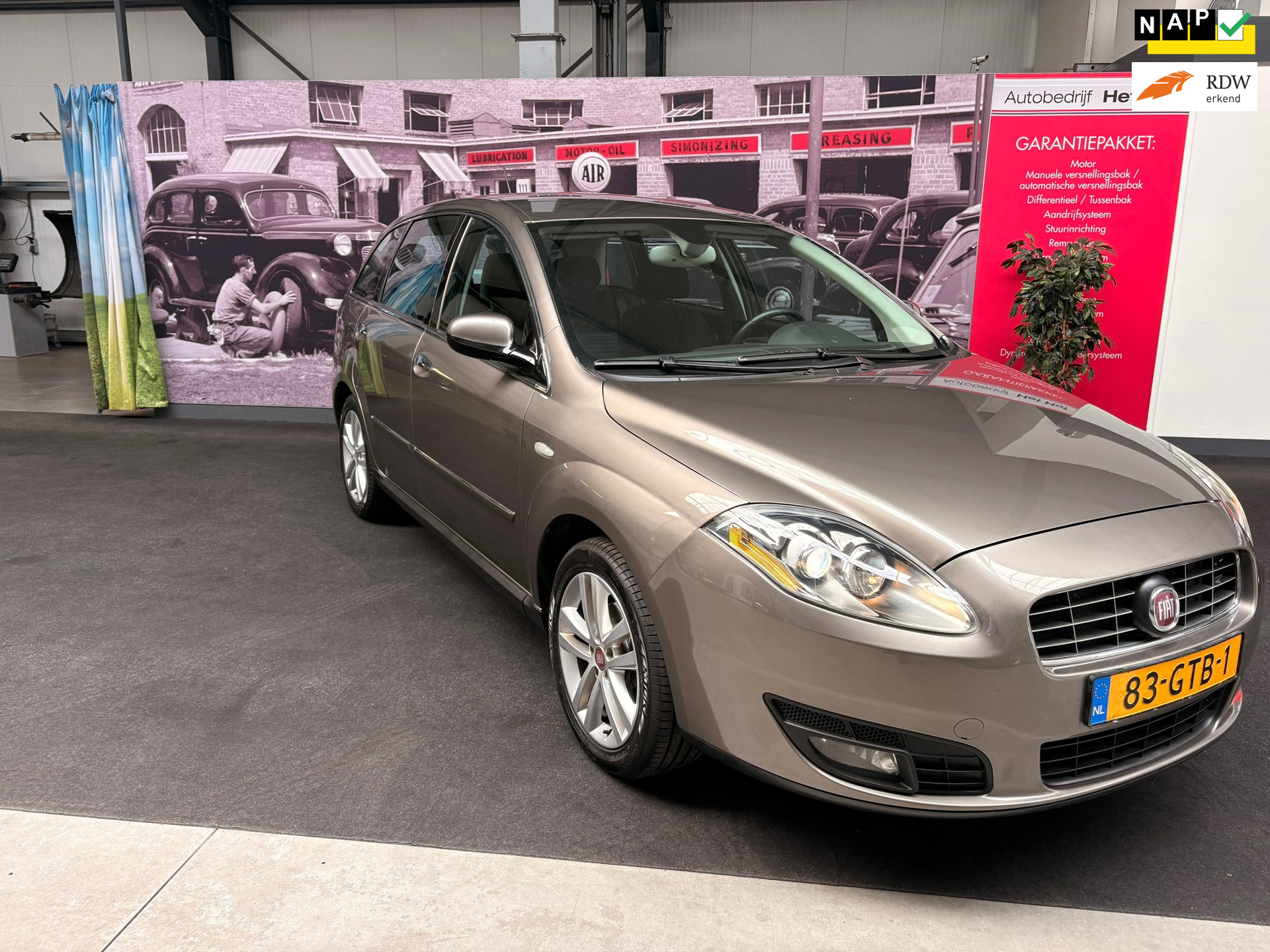 Fiat Croma 2.2 16V Corporate 138000 KM AUTOMAAT TREKHAAK APK nieuw
