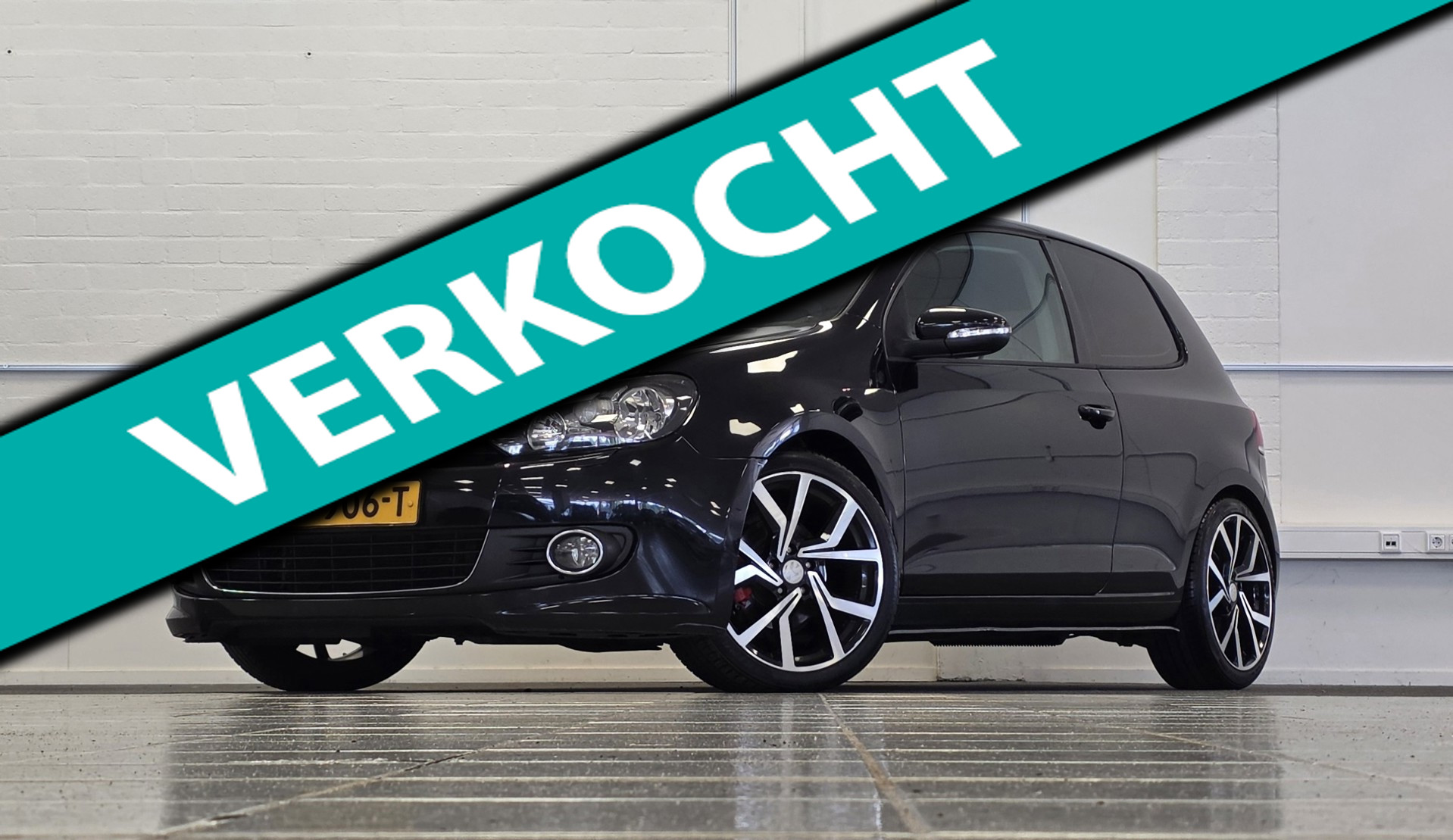 Volkswagen Golf 1.4 Trendline 18″LM velgen Navi Garantie Mooi!